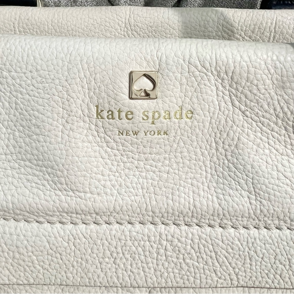 Kate Spade Pebbled Leather Hand Bag - EUC - Picture 8 of 9